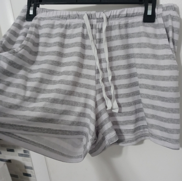 Born Hacci Super Soft Knit 4 Way Stretch Striped Shorts LG - Picture 6 of 8
